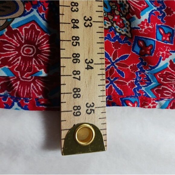 CATO Woman's Medium Lined Midi V- Neck Long Sleeve Multicolor Pattern. Blue/ Red - Picture 12 of 13